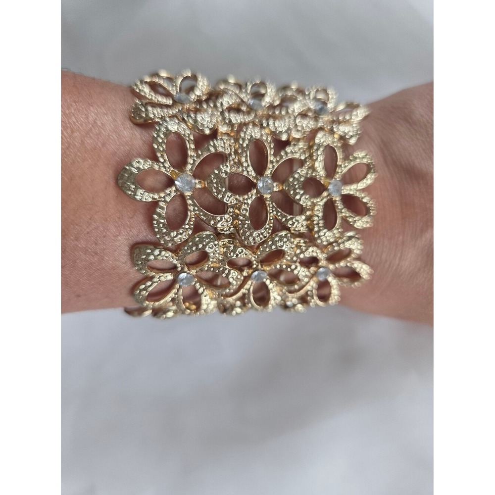 Charming Charlie Gold Tone Floral Cuff Rhinestone Stretch Statement Bracelet NWT